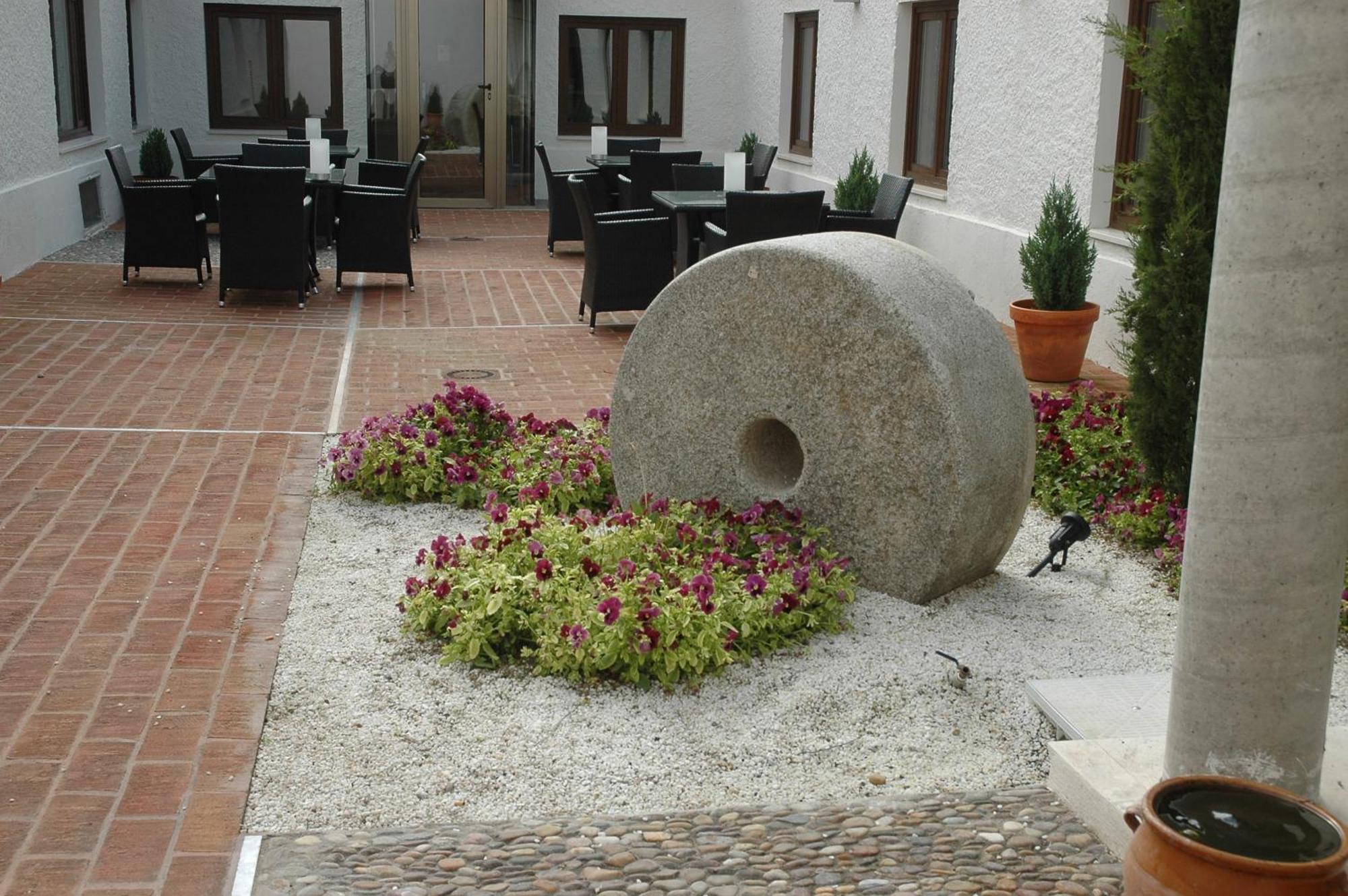 Hotel & Spa La Salve Torrijos Exteriör bild